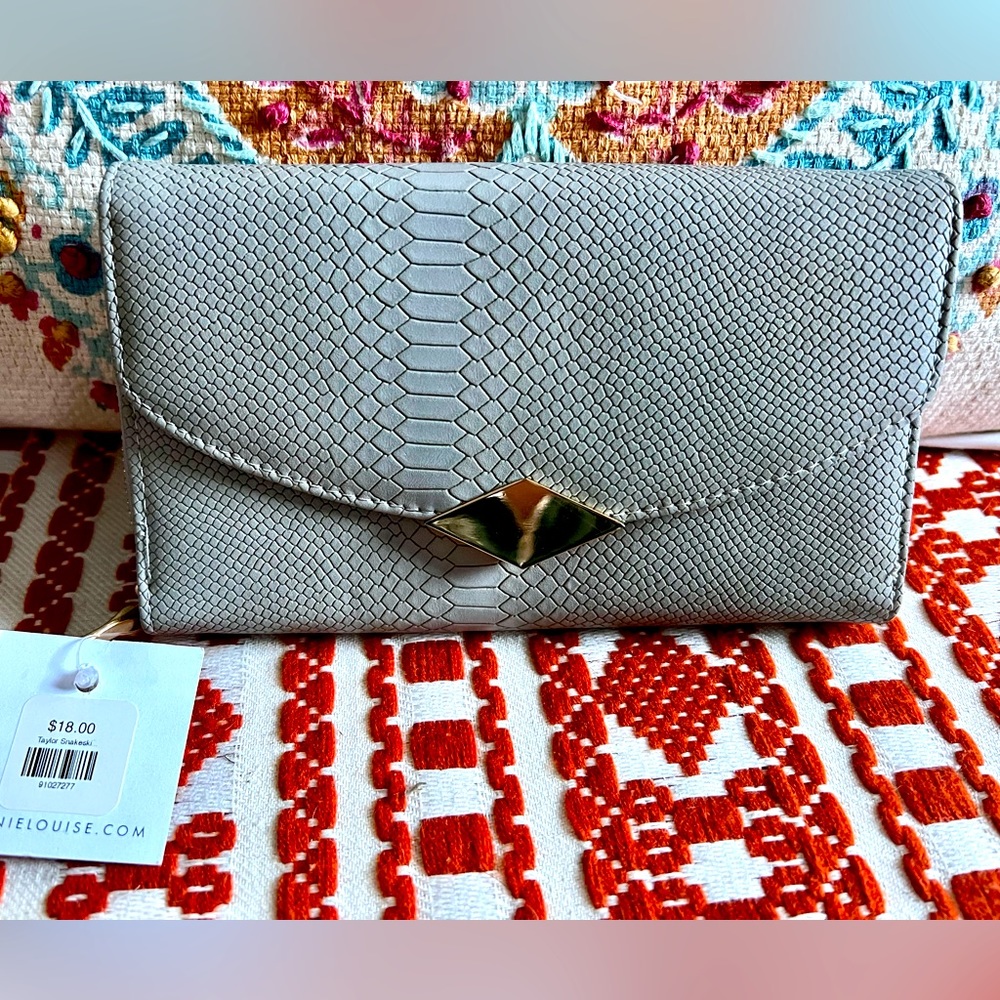 Grey Snake Skin Zippered Wallet